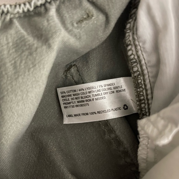 Universal Thread High Waisted Ruffle Pant - Picture 6 of 6